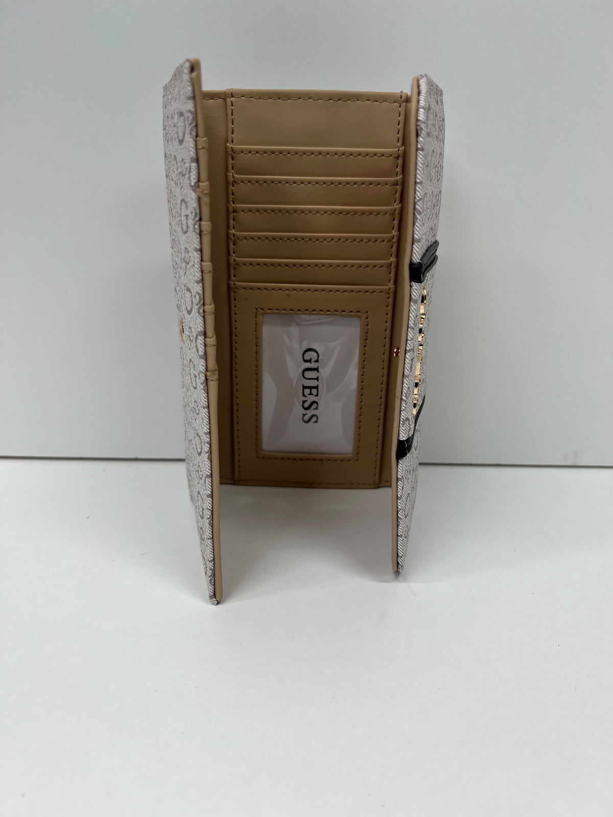 GUESS Slim Wallet