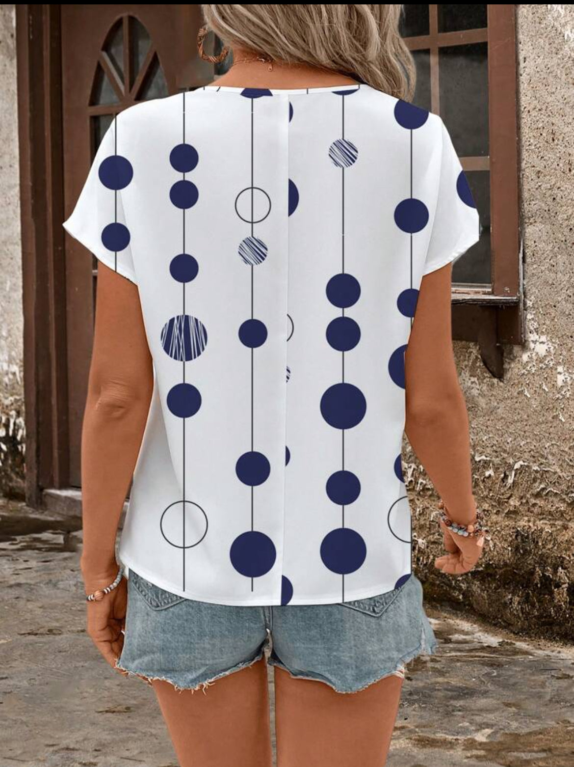 #6996 Circle Print Round Neck Blouse