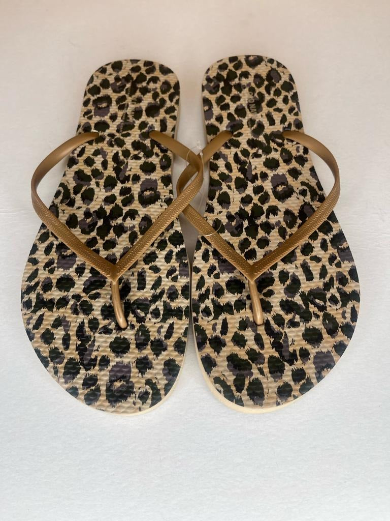 Old Navy Flipflops