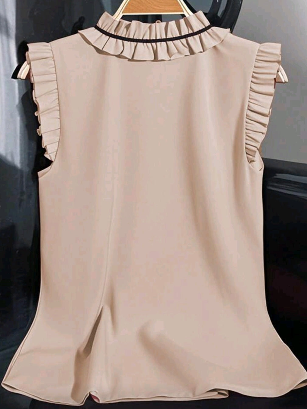 #7424 Elegant Ruffle Trim Blouse