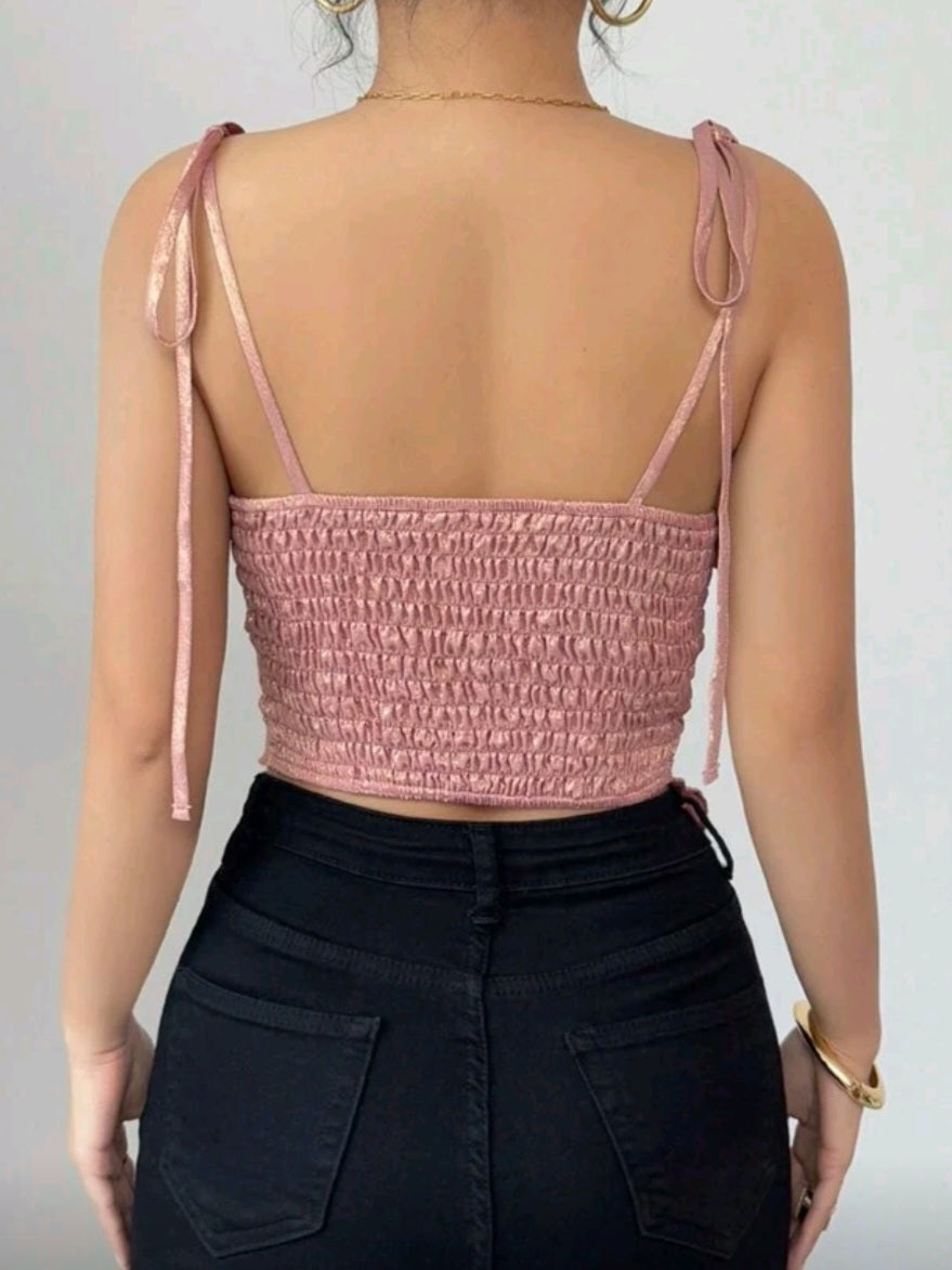 #4438 / 0561 Metallic Asymmetric Pendant Collar Top