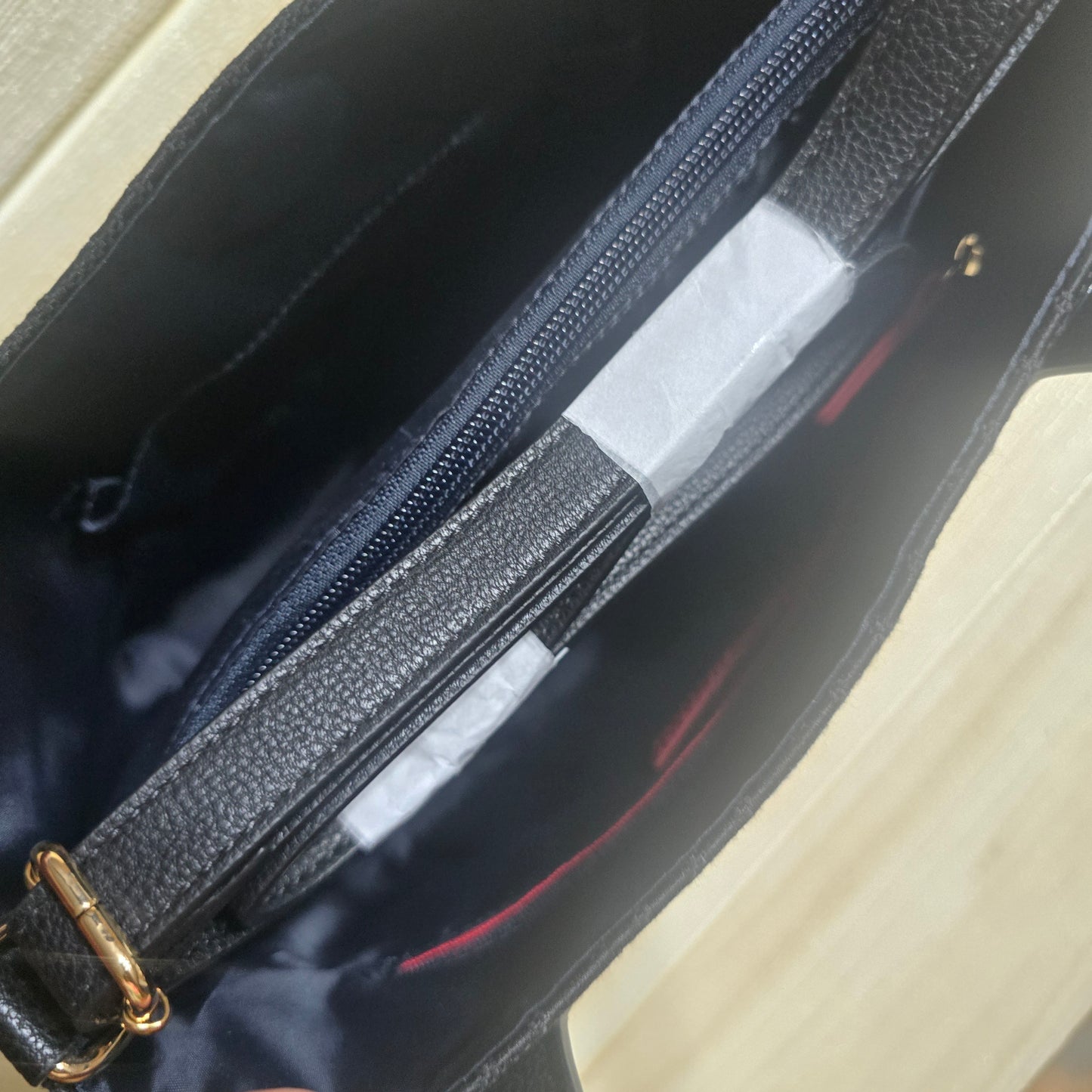 Tommy Hilfiger Crossbody