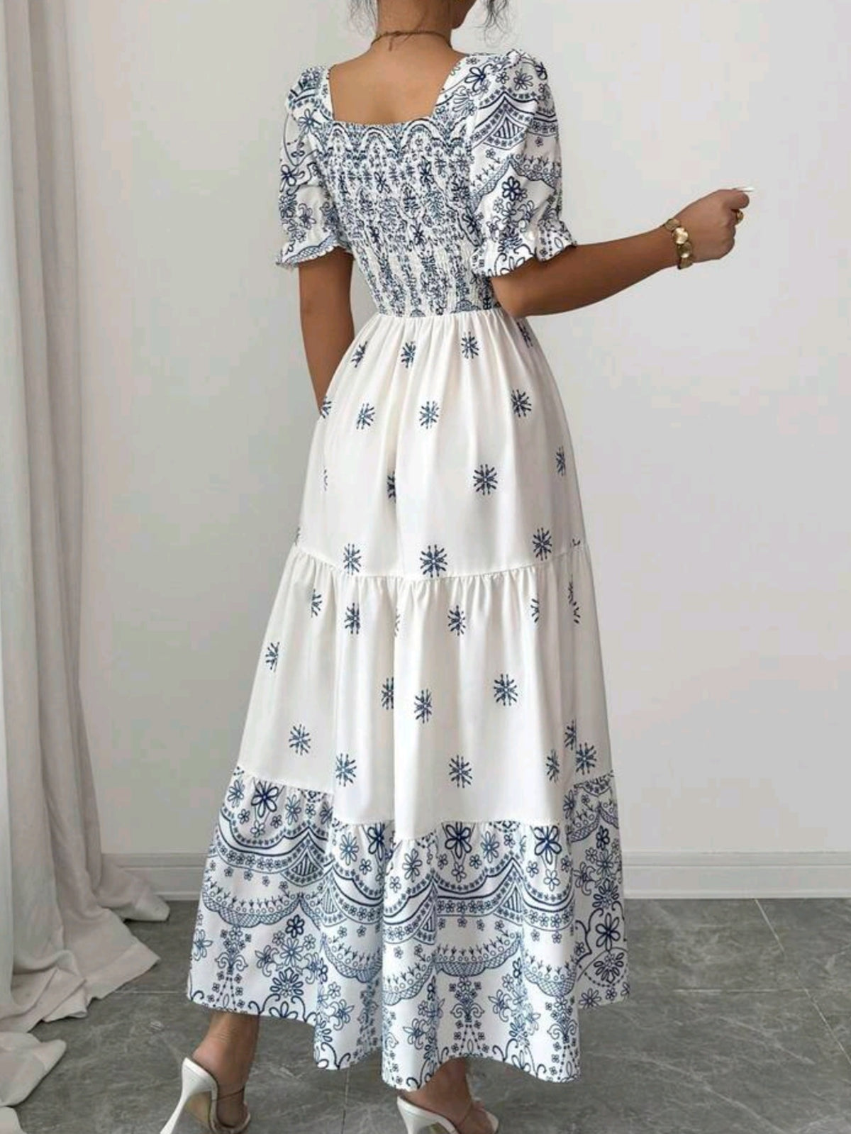 5565 Neck Waist Gathered A-Line Dress
