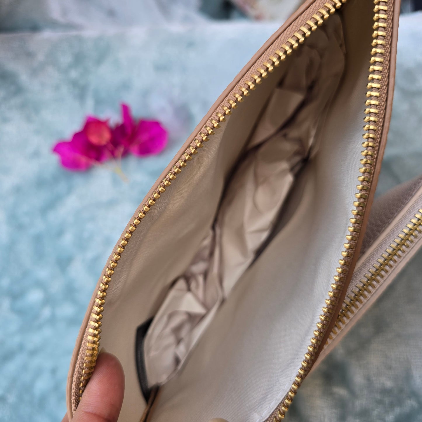 Tahari 2 pouch and Card Holder Wristlet