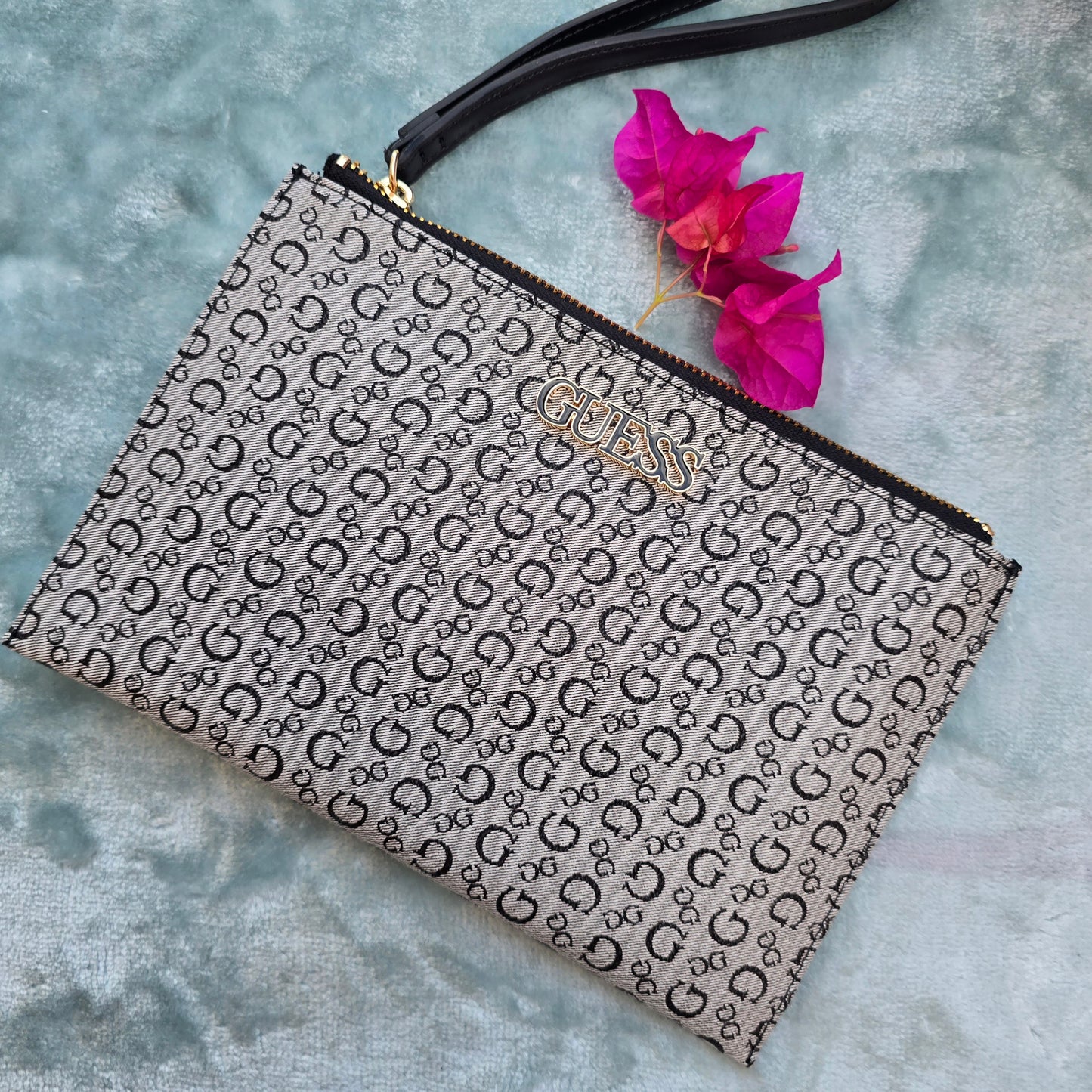 GUESS Wristlet