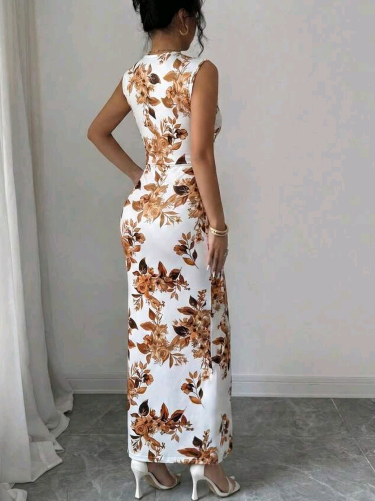 5192 V-Neck Twist Waist Sleeveless Split Dress