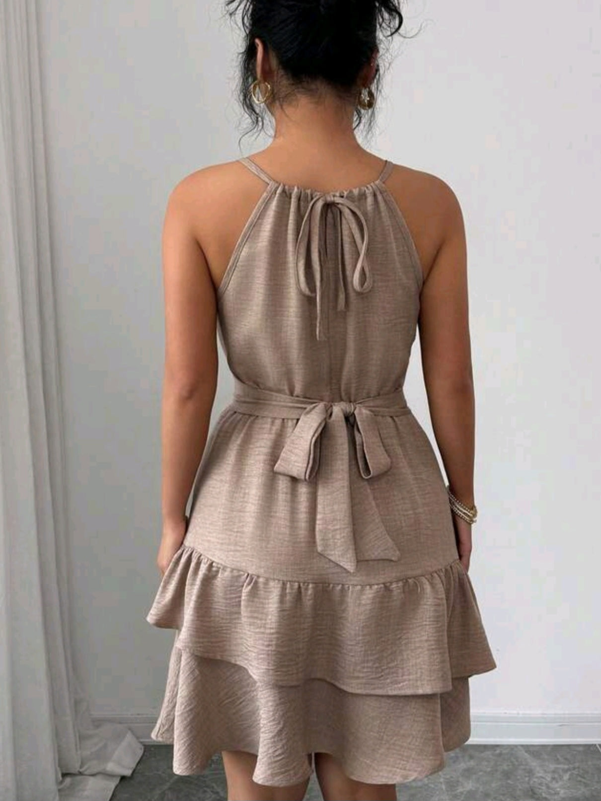 1564 Tiered Hem And Knee Length Dress
