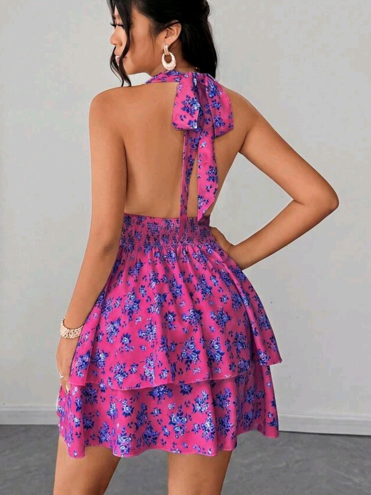 7827 Halter Back V-Neck Sleeveless Waist Fitted