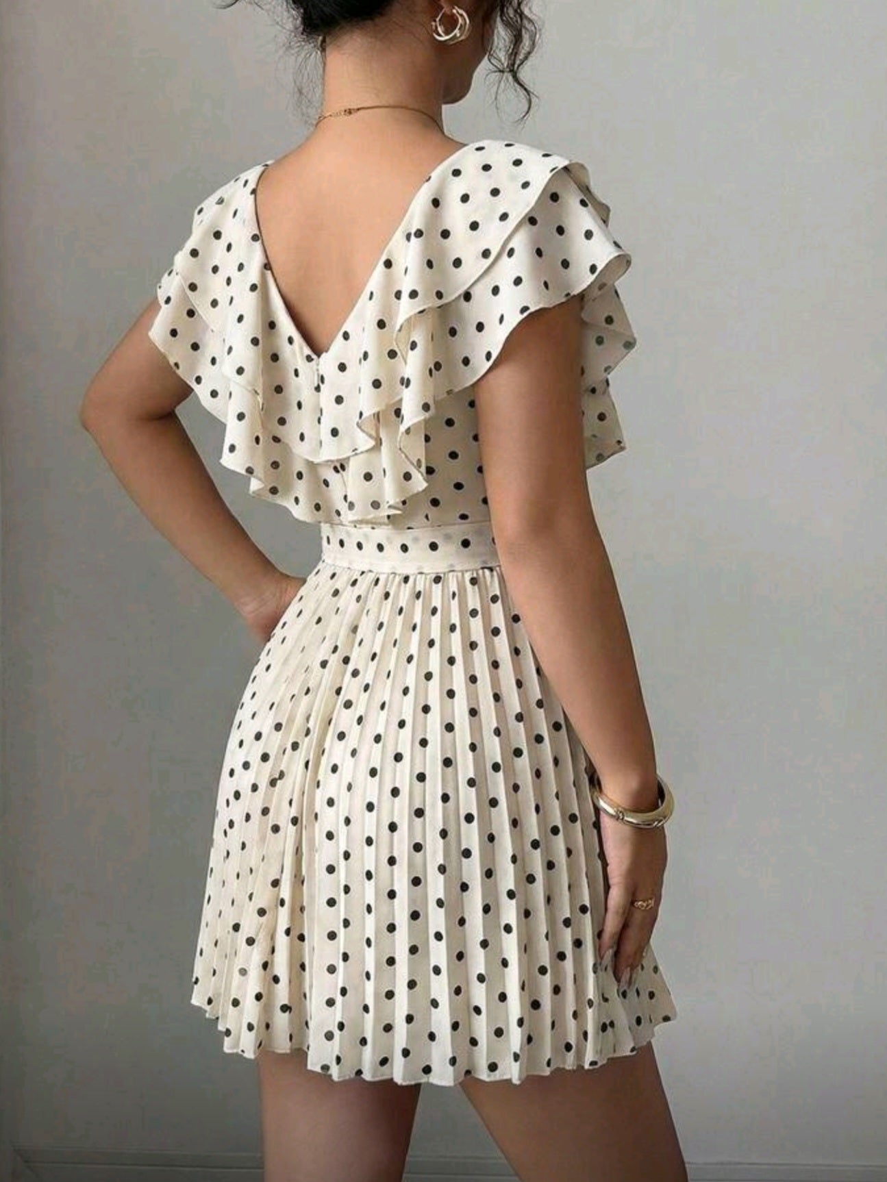 6212 Ruffled V-Neck Waist Pleated A-Line Dress