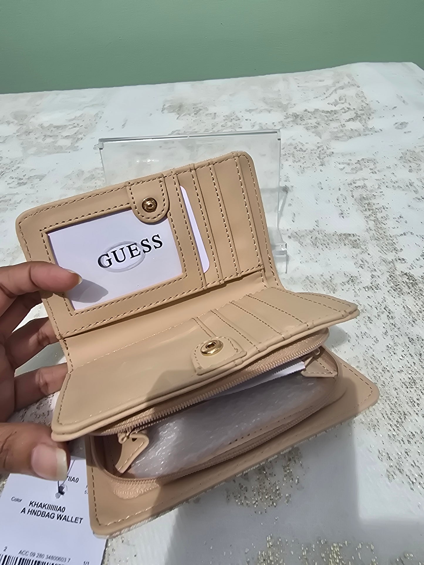 GUESS Half Size Wallet