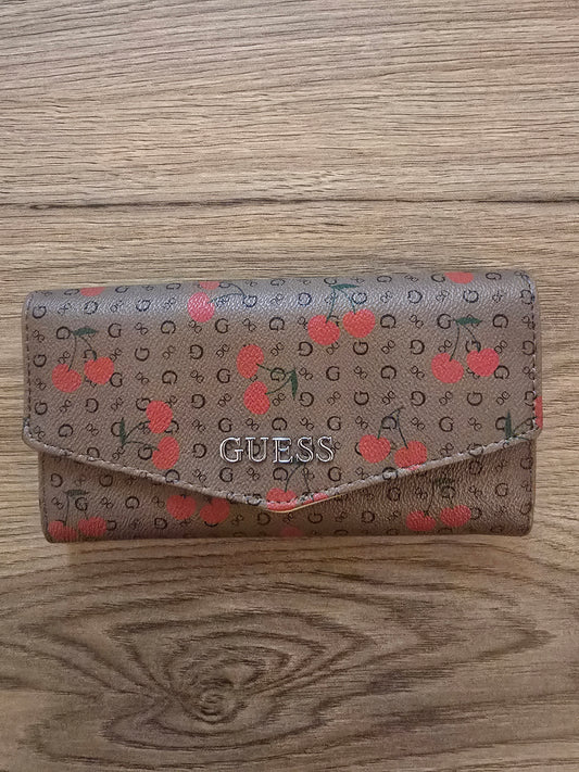 GUESS Slim Wallet