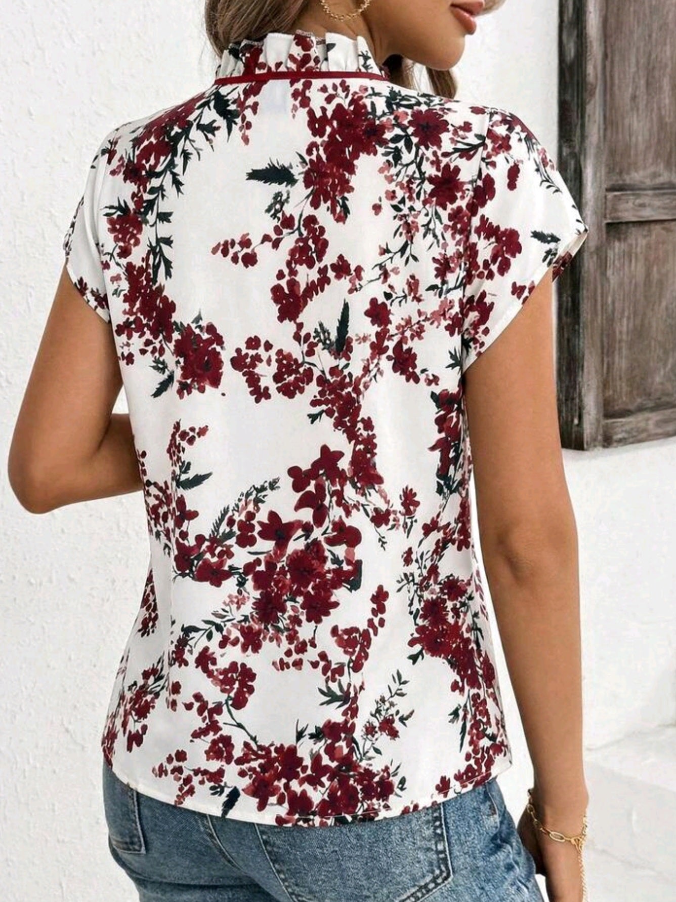 5964 Ditsy Floral Ruffle Tie Front Blouse