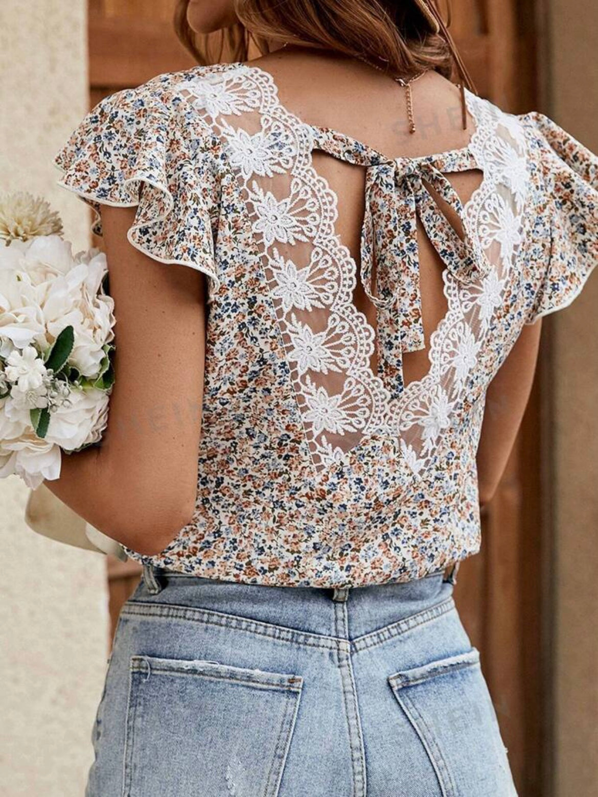 Ditsy Floral Print Tie Back Butterfly Sleeve Blouse