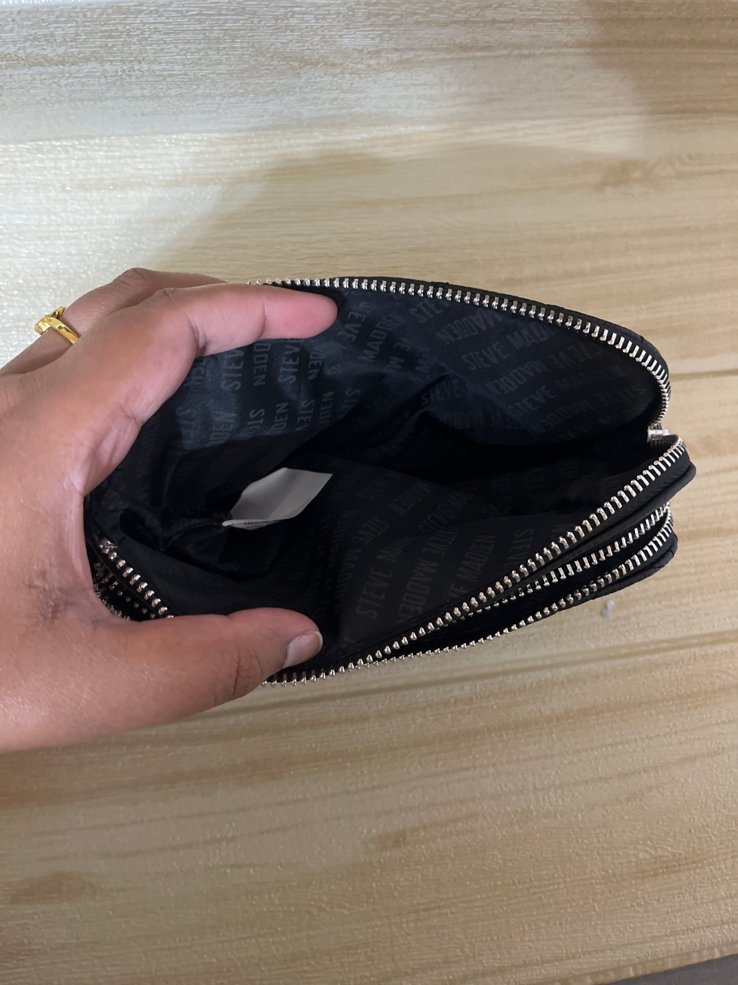 Steve Madden Wristlet