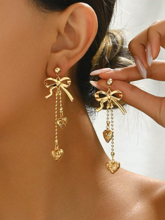 3131 Bow Stud Earrings