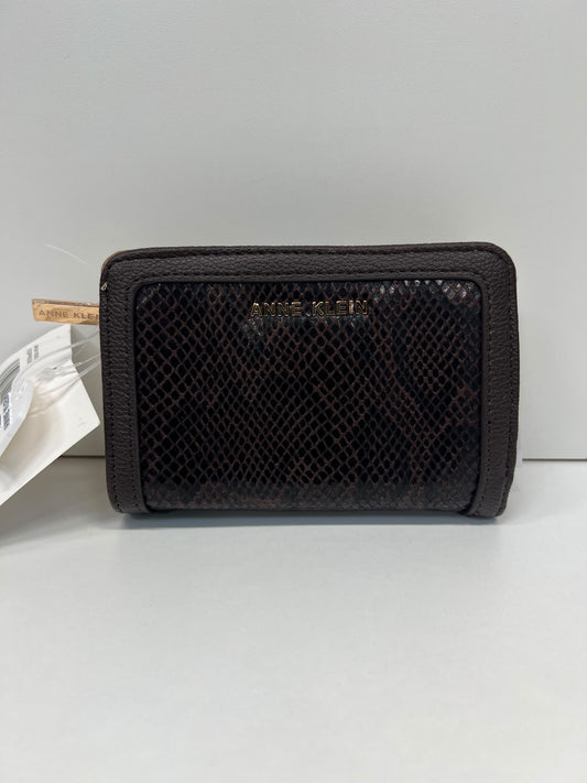 Anne Klein Snake Skin Small Wallet Spacious Room For Cash (Fitts Flat)