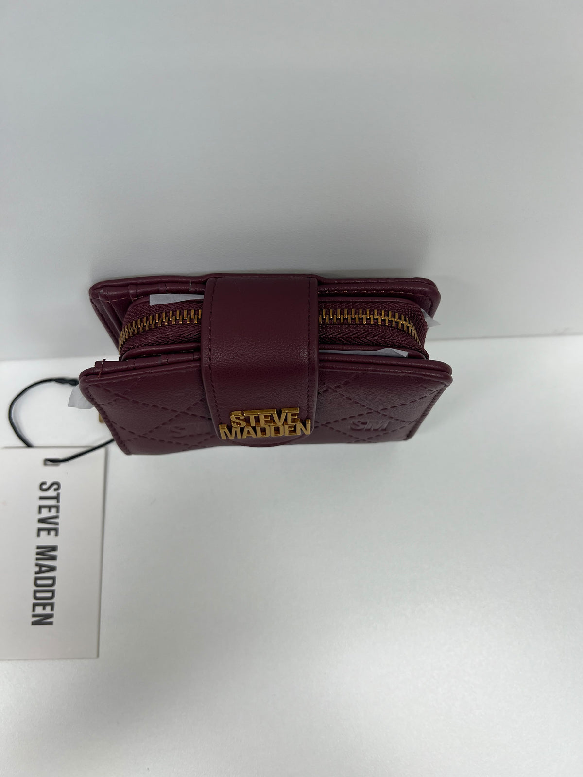 Steve Madden Small Wallet - Burgundy Spacious Room For Cash (Fitts Flat)