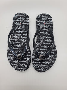 Tommy Hilfiger Flipflops (Size 6)