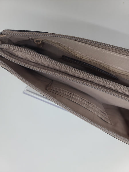 Nine West Double Compartment Wristlet