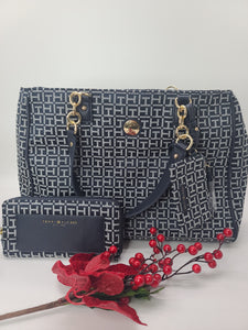 Tommy Hilfiger Extra Capacity Combo