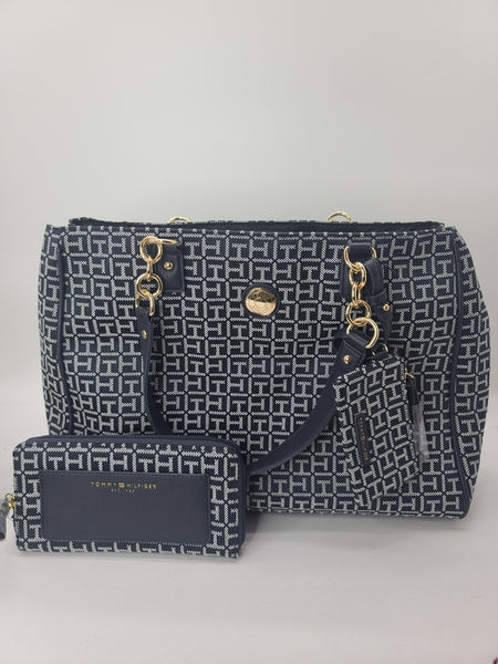 Tommy Hilfiger Extra Capacity Combo
