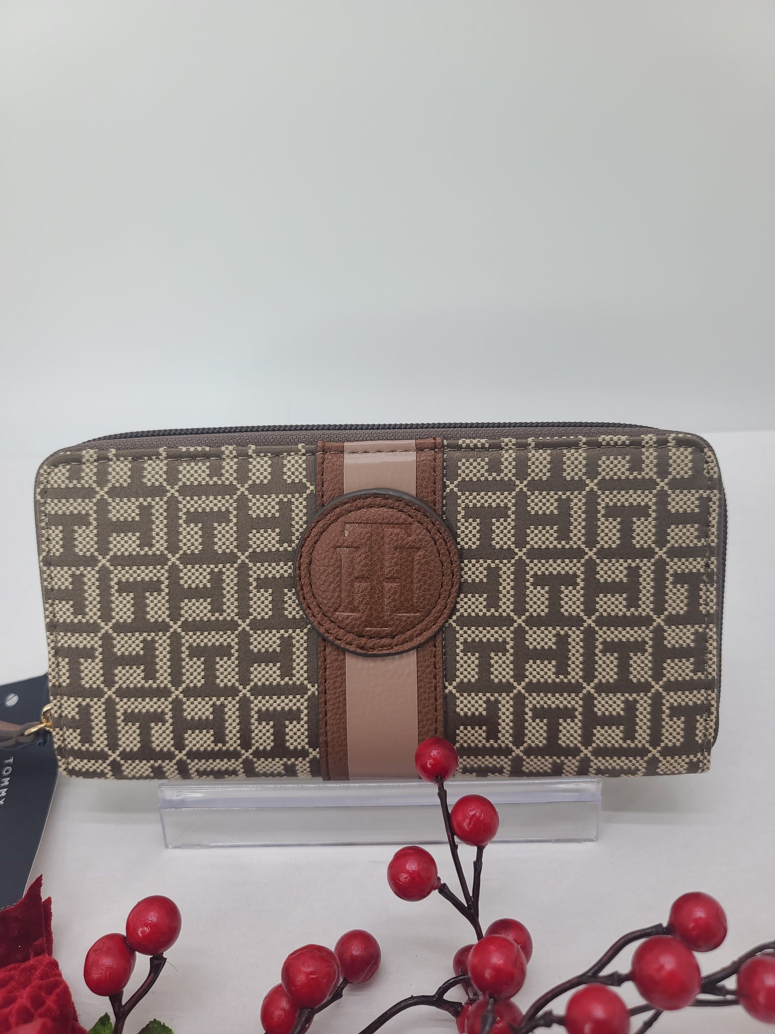 Tommy Hilfiger Wallet