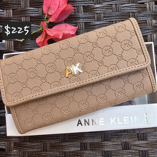 Anne Klein Wallet (boxed)