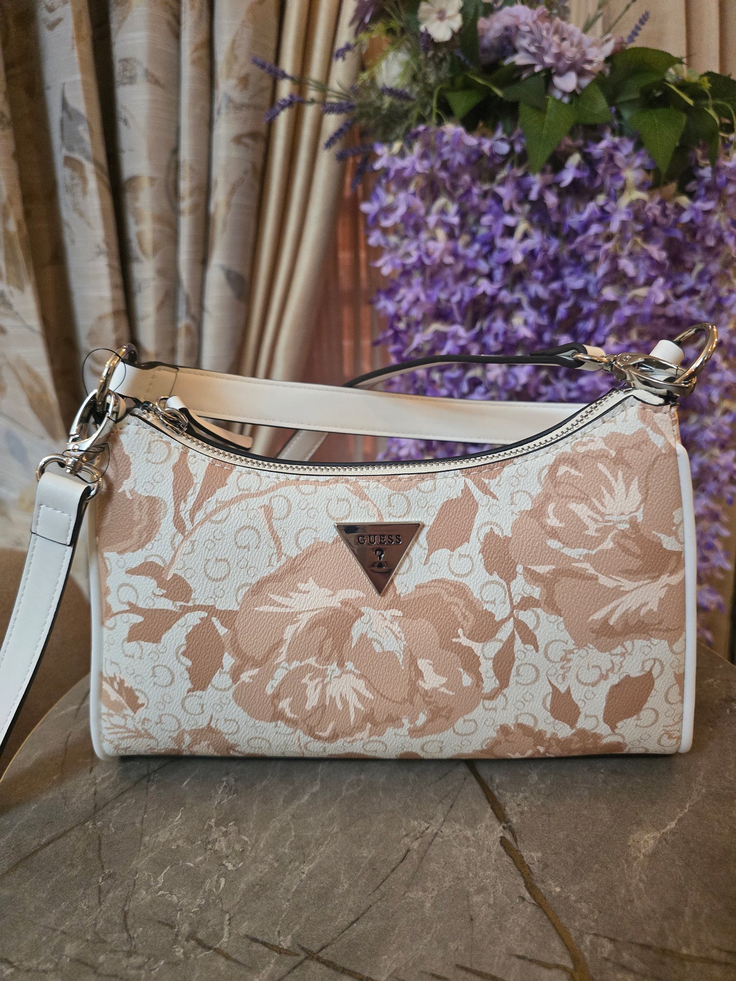 GUESS Crossbody/ Shoulder Bag