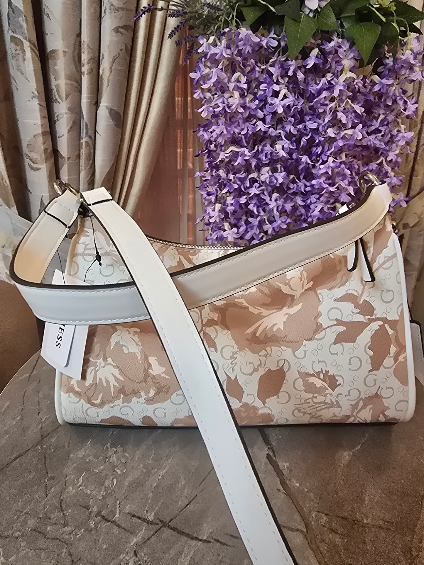 GUESS Crossbody/ Shoulder Bag