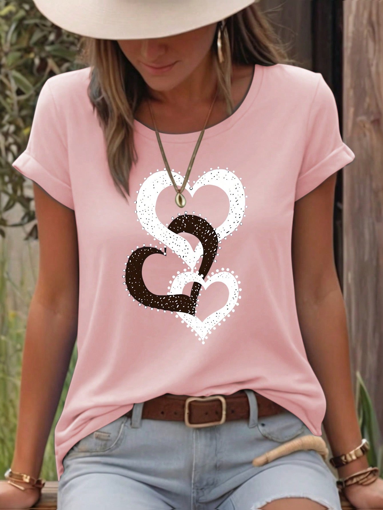 2015 Heart Pattern Printed Round Neck Short Sleeve T-Shirt