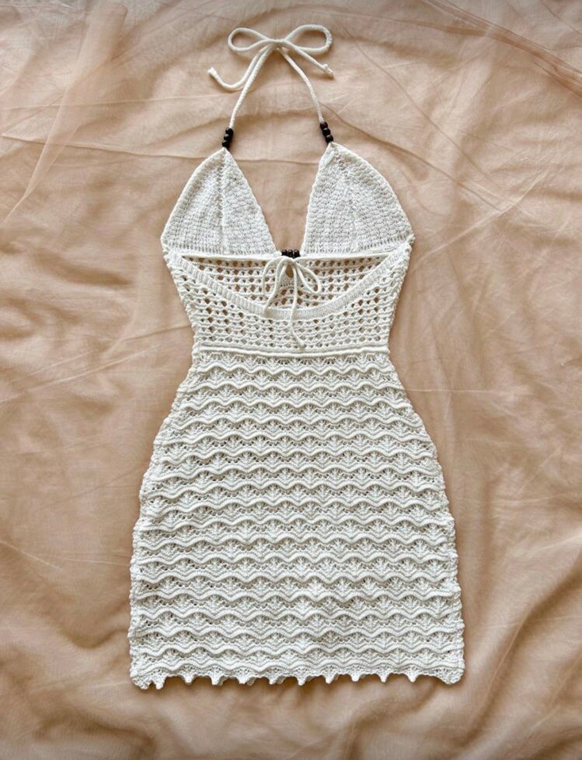 #6048  V-Neck Hollow-Out Wooden Beads Fitted Dress