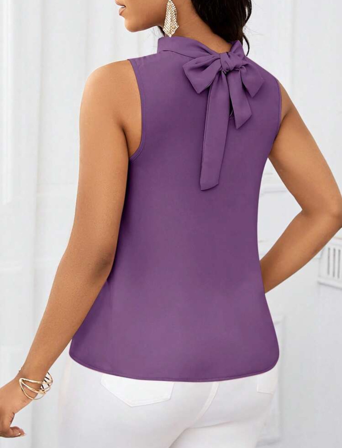 #0037 Ruffle Collar Sleeveless Shirt