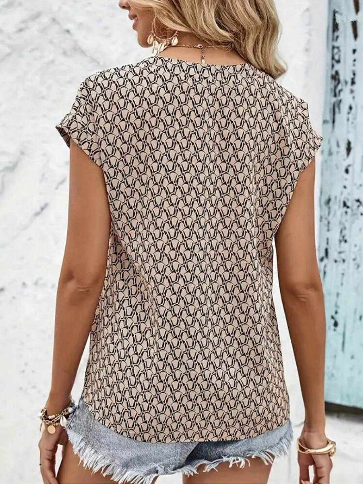 #6158 Allover Print Batwing Sleeve Blouse