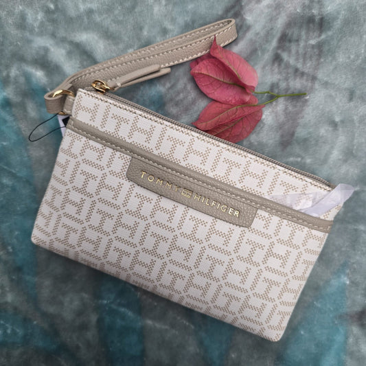 Tommy Hilfiger Wristlet