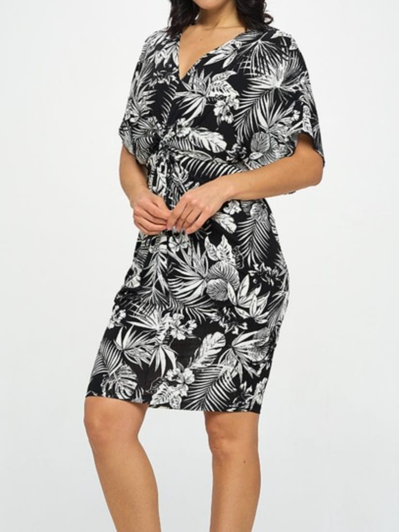 Twist Front Short Sleeve Dress * COTTON