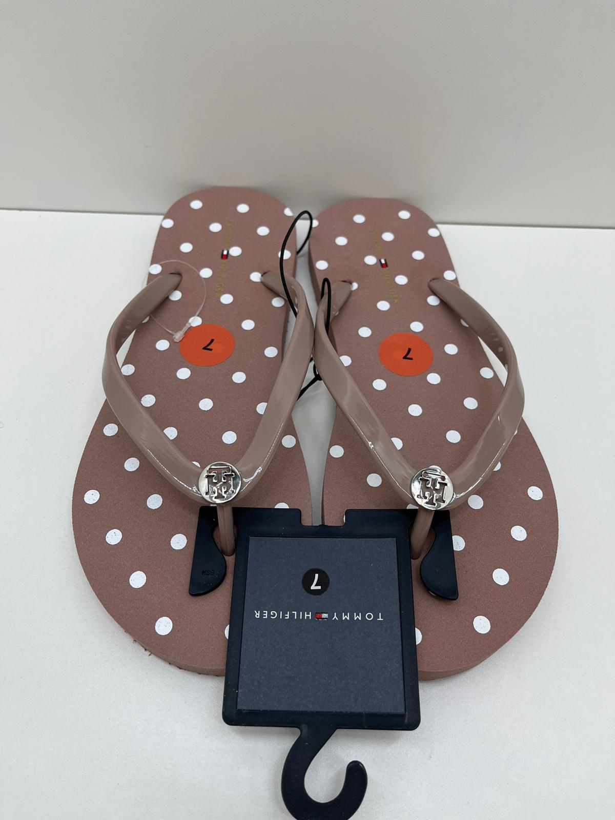 Tommy Hilfiger Flipflops ( Size 9 )