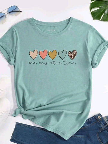Heart And Slogan Graphic Tee *COTTON