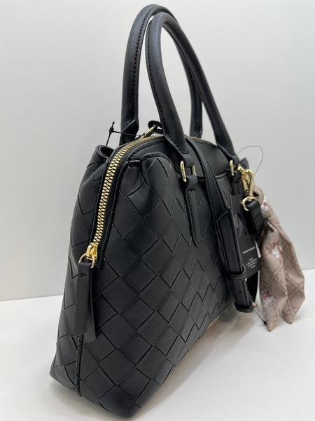 Nine West Handbag with top zipper