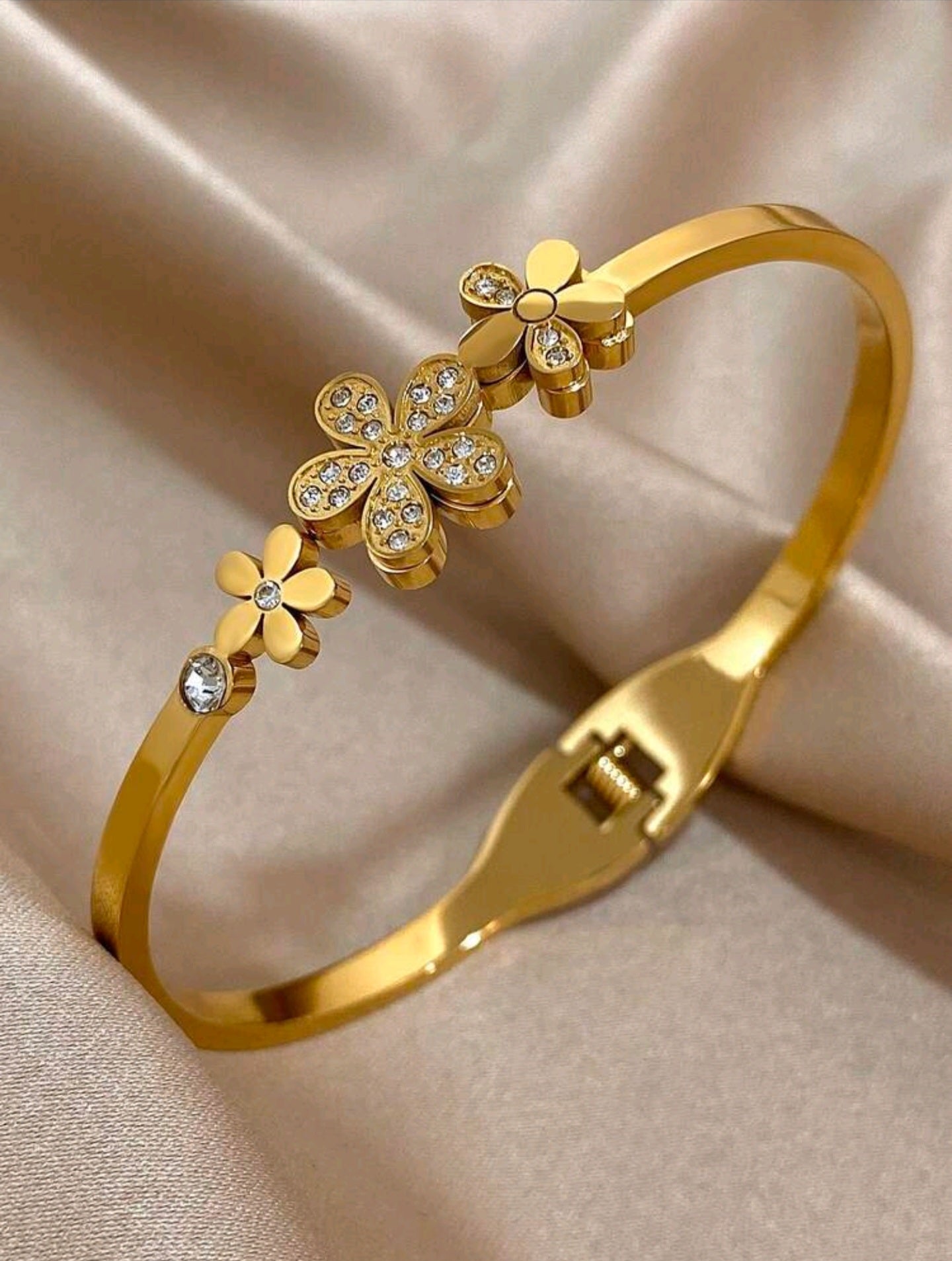 18K stainless steel bangle