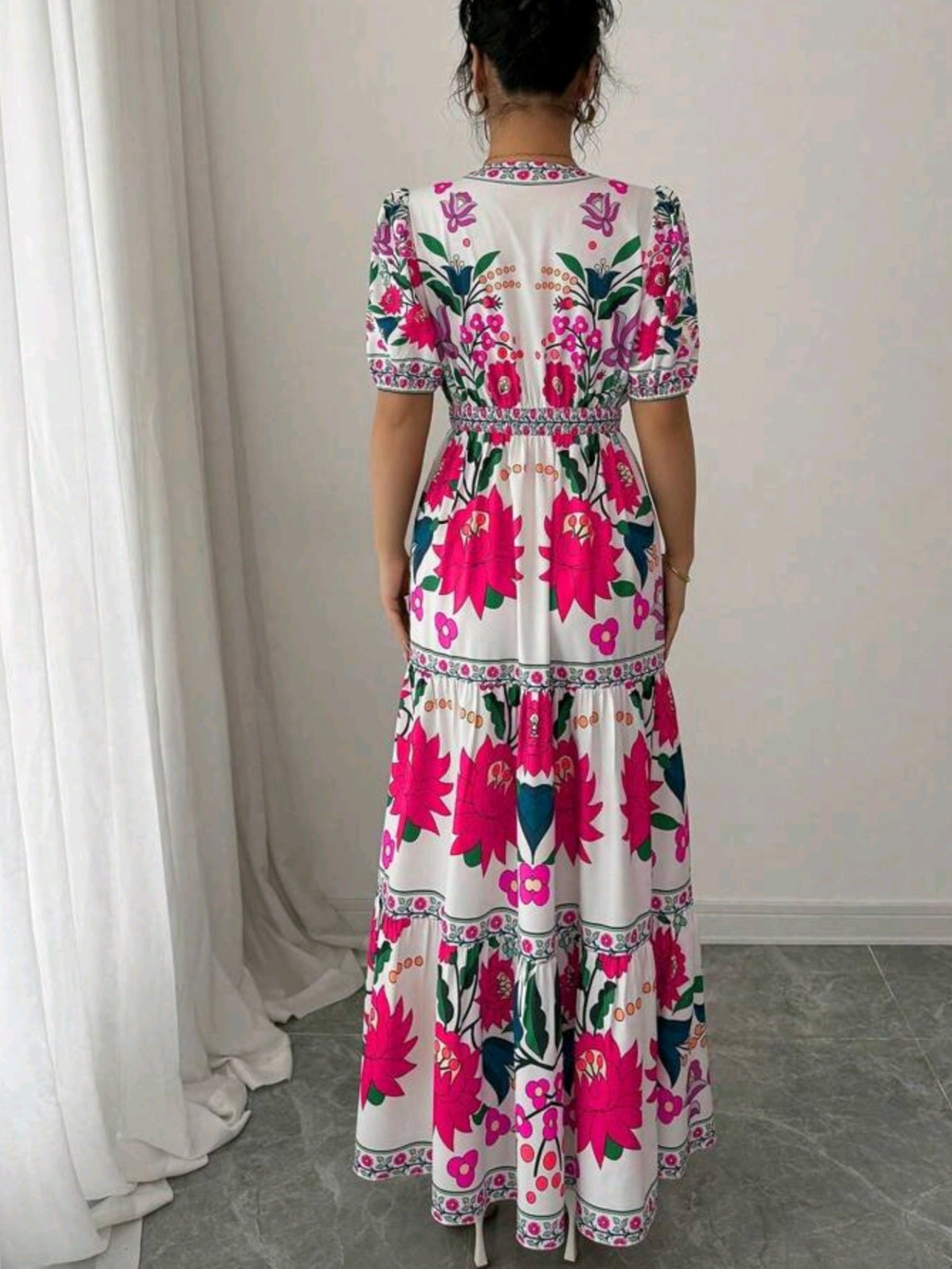 9664 V-Neck Puff Sleeve Dress