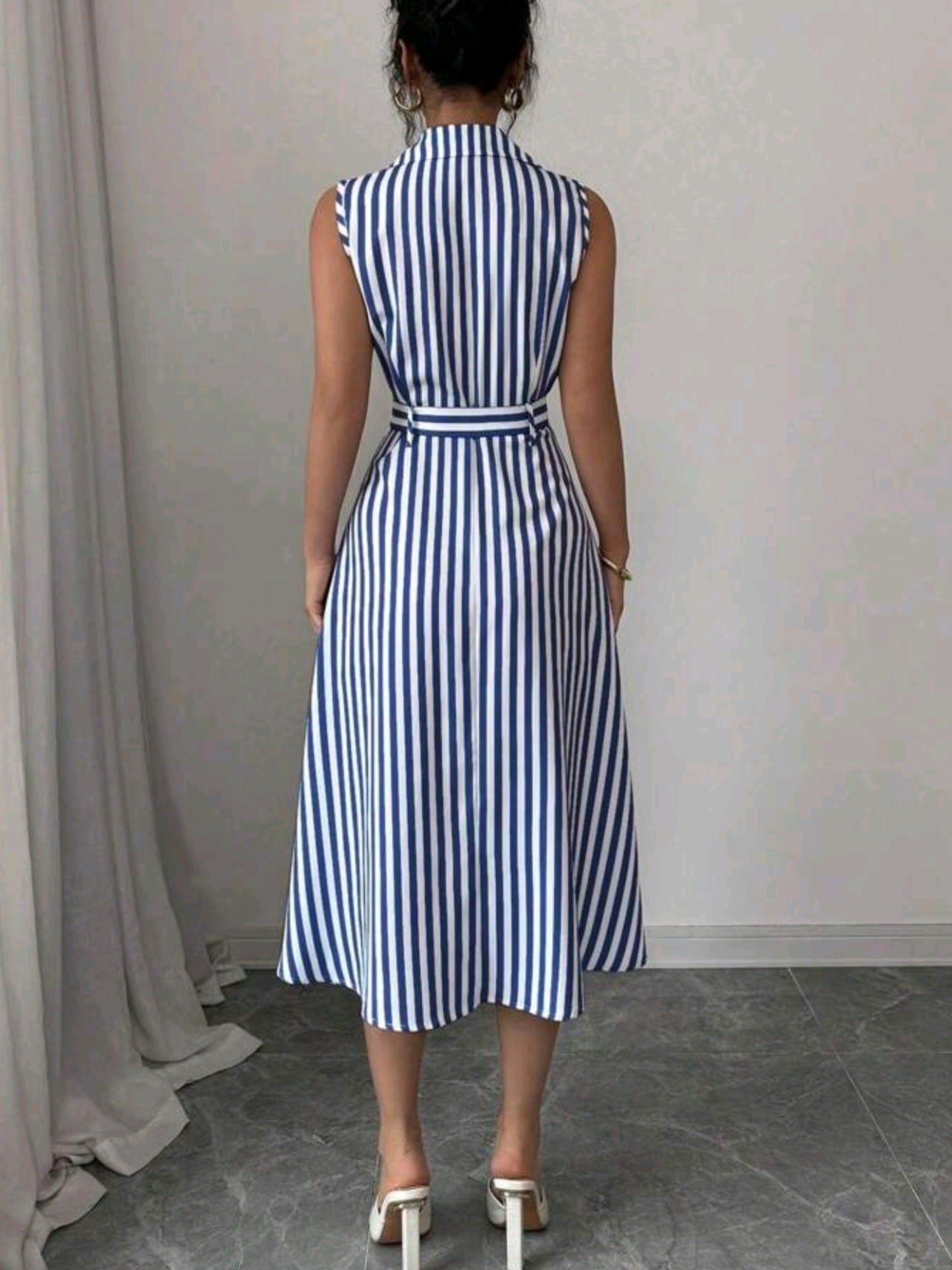3723  Sleeveless Stripe Dress