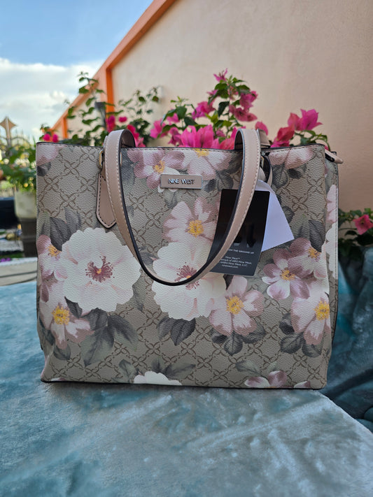 Nine West Tote