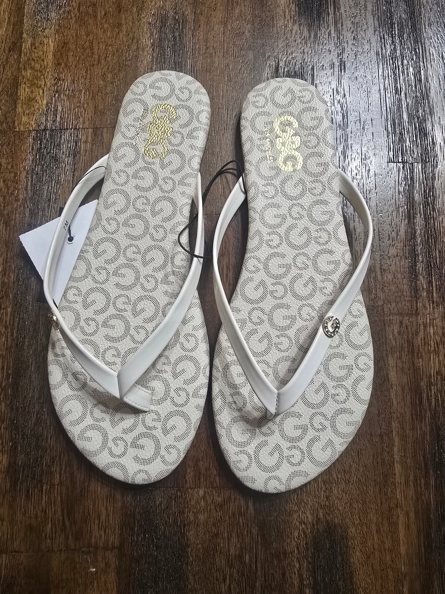GUESS Slippers - Size 7
