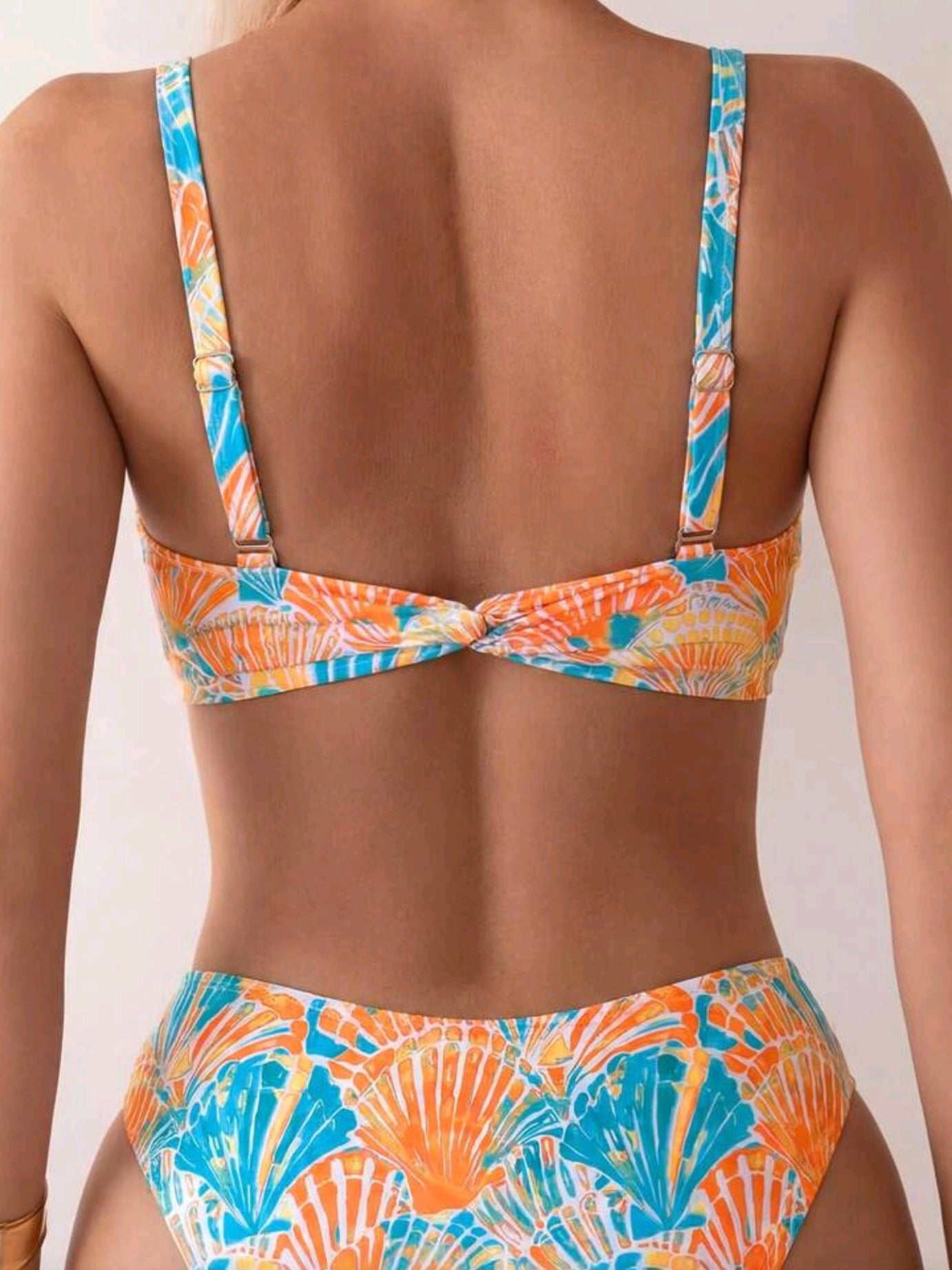 9386 Two-Piece Swimwear