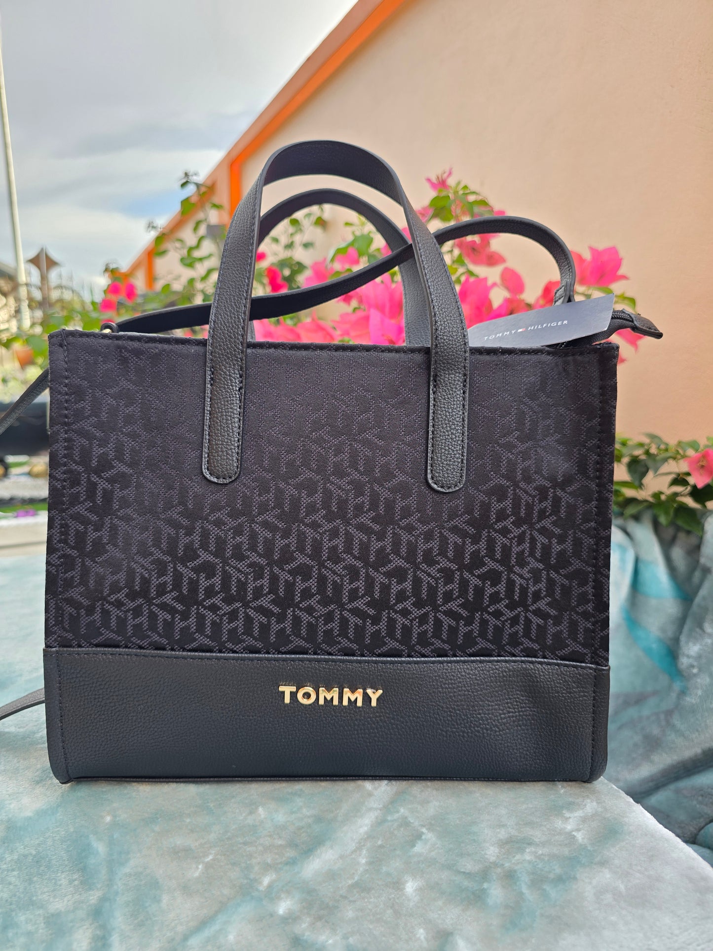 Tommy Hilfiger Satchel