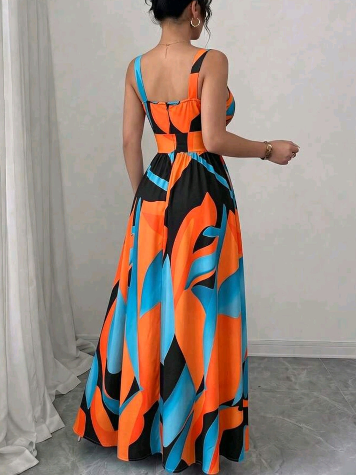 7700 Wooden Ring Decor Cross Deep V-Neck Dress