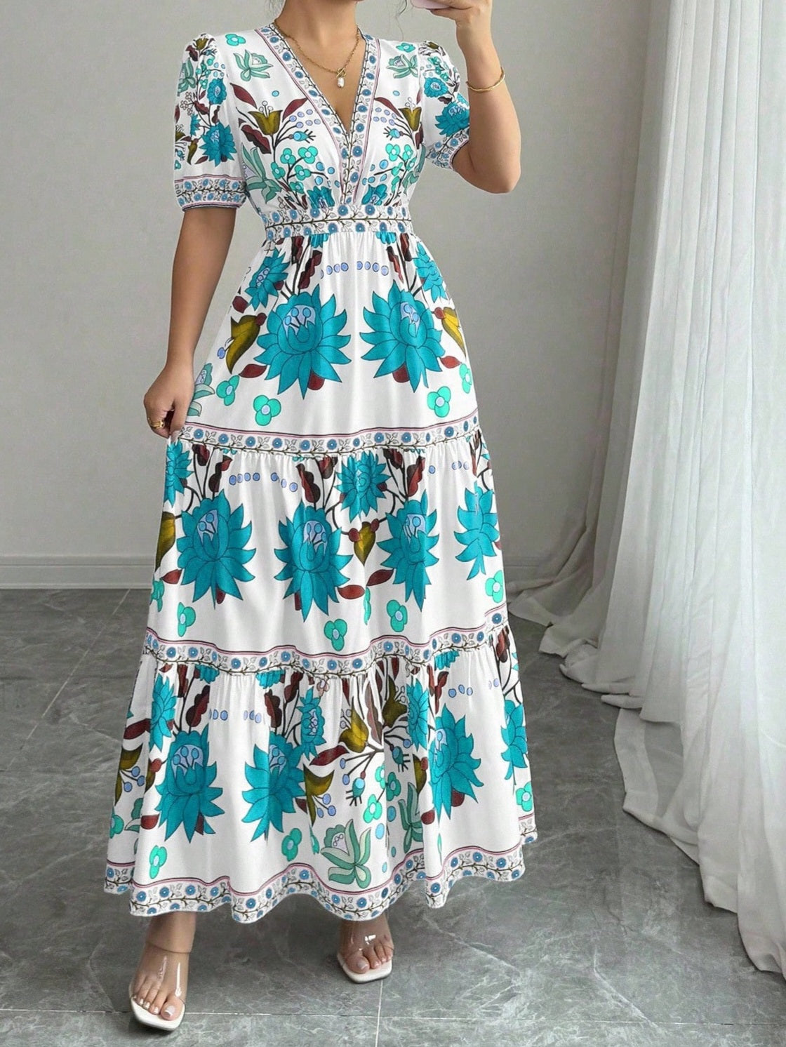 3372 V-Neck Puff Sleeve Dress