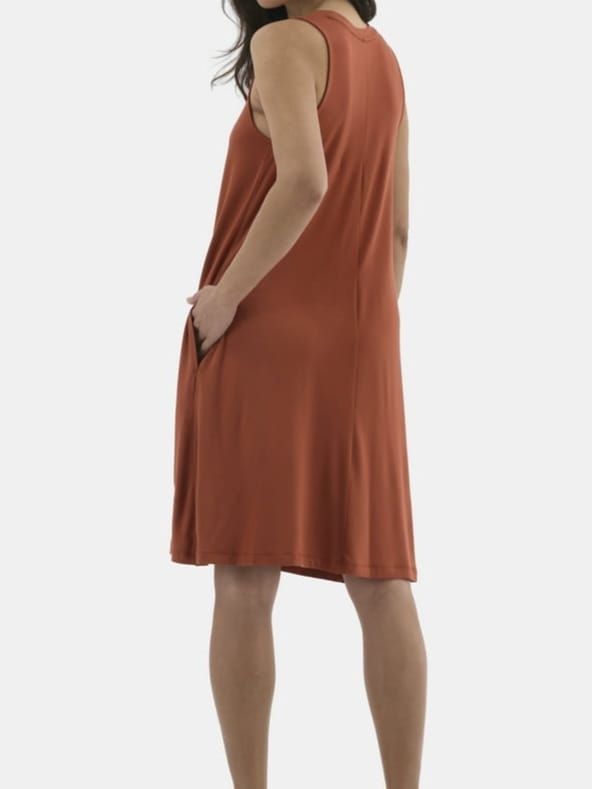 Time and Tru Dress with pockets (high stretch - jersey material)