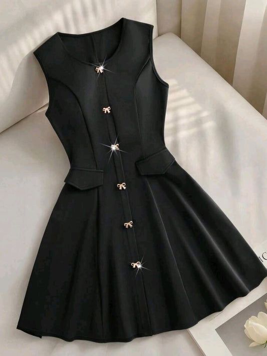 6428 Scoop Neck Flared Hem Bow Details And A Line Design Dress