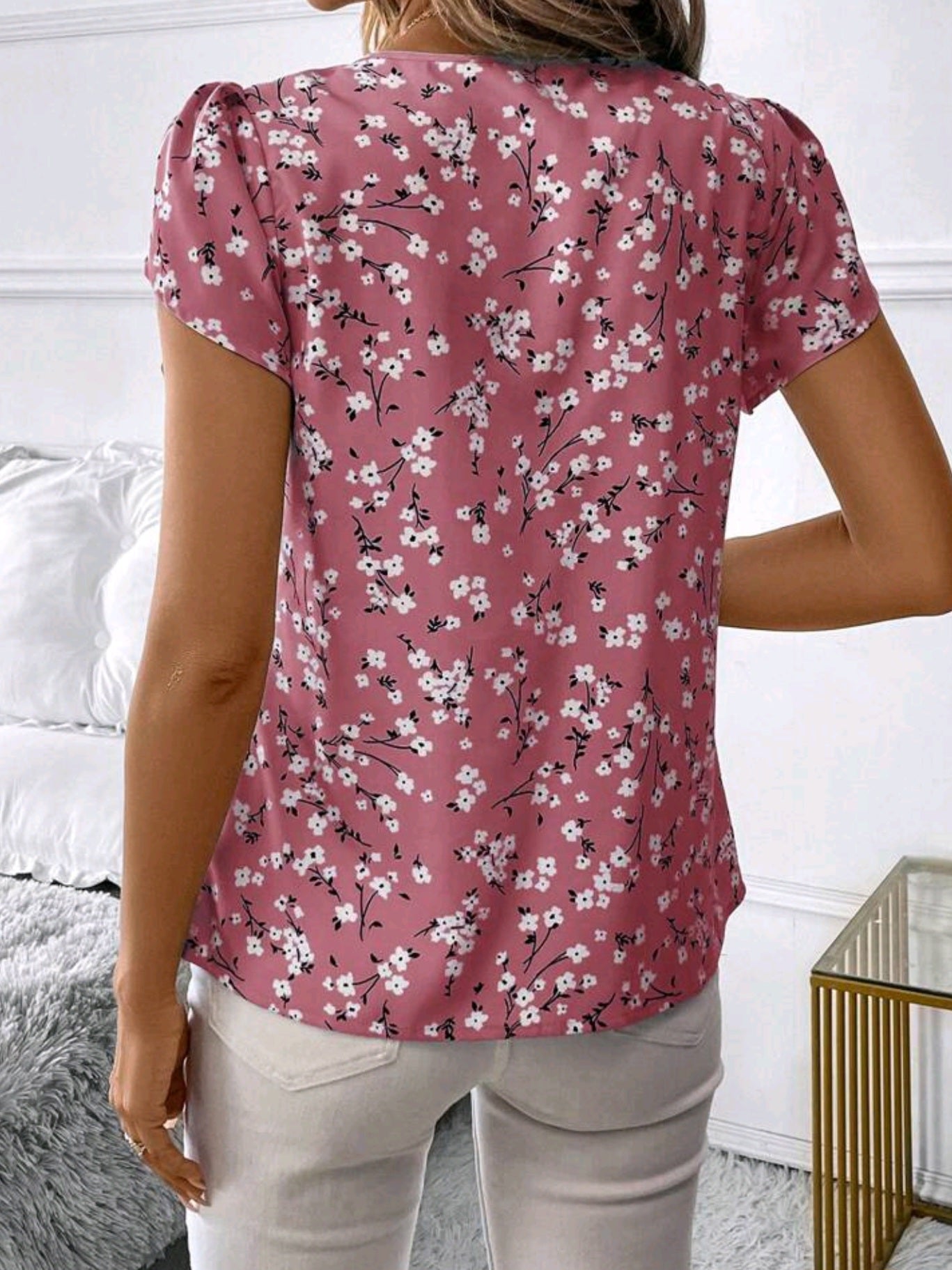 5455 Petal Sleeve Pleated Detail Top